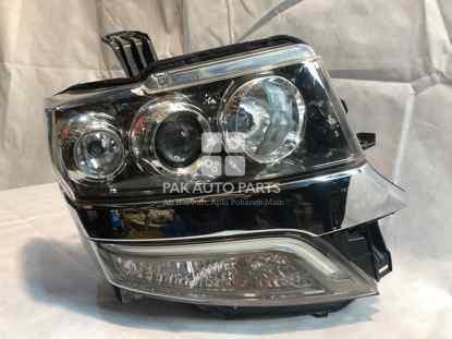 Picture of Honda N Box Custom 2013 Right Side HID Headlight