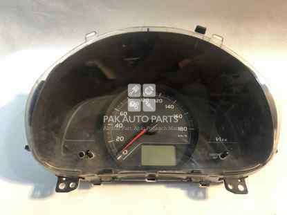 Picture of Toyota Vitz 2008 Speedometer