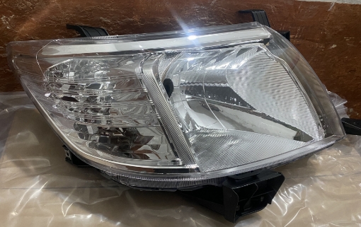 Picture of Toyota Hilux Vigo Champ 2012-2016 Headlight