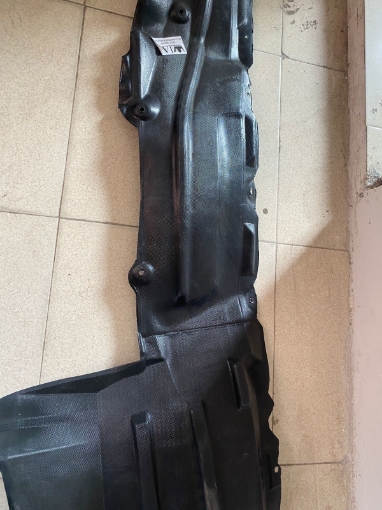 Picture of Toyota Land Cruiser (2015-2021) Fender Shield
