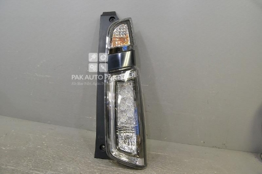 Picture of Honda N WGN Custom Tail Light (Backlight) Right Side Chassis no: Jh1