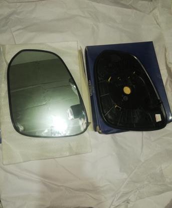 Picture of Toyota Fortuner Side Mirror Plate