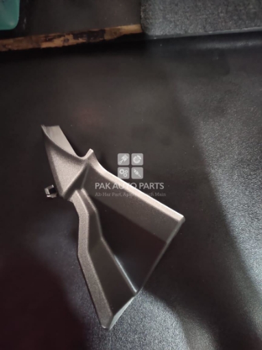 Picture of Nissan Dayz Roox B44a 2020 Wiper Shield Corner
