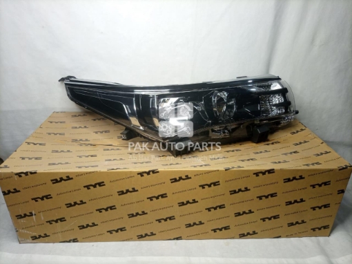 Picture of Toyota Corolla 2015-2018 Headlight