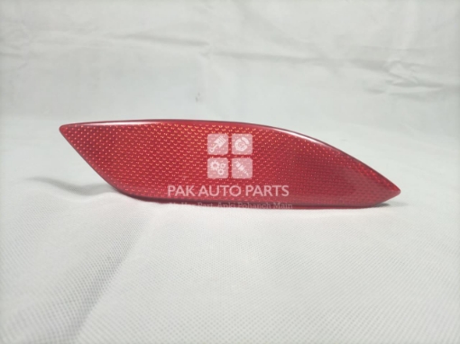 Picture of Honda Vezel 2019-21 Rear Bumper Reflector