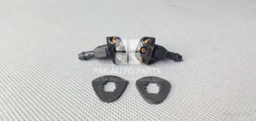 Picture of Suzuki Alto Old Model 1000cc Wiper Nozzle
