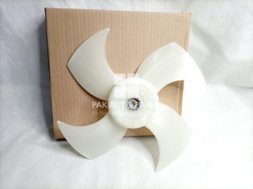 Picture of Suzuki Cultus Old Model Radiator Fan