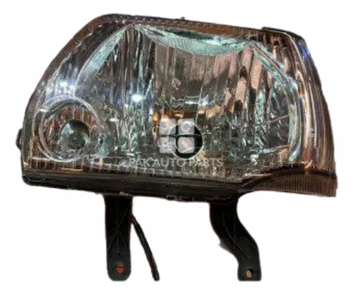 Picture of Suzuki Mehran White Headlights