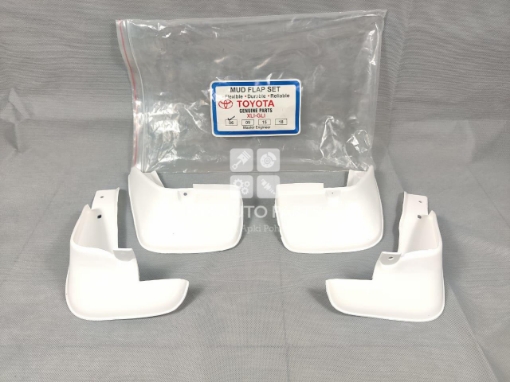 Picture of Toyota Corolla 2004-06 Mud Flaps In White Color