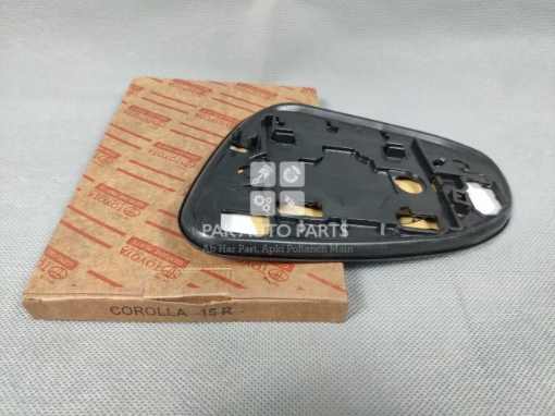 Picture of Toyota Corolla 2015-17 Side Mirror Glass
