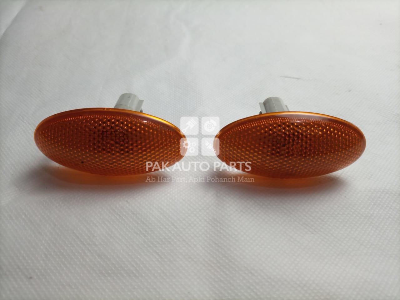 Picture of Suzuki Every 2012-13 Fender Indicator(2pcs)