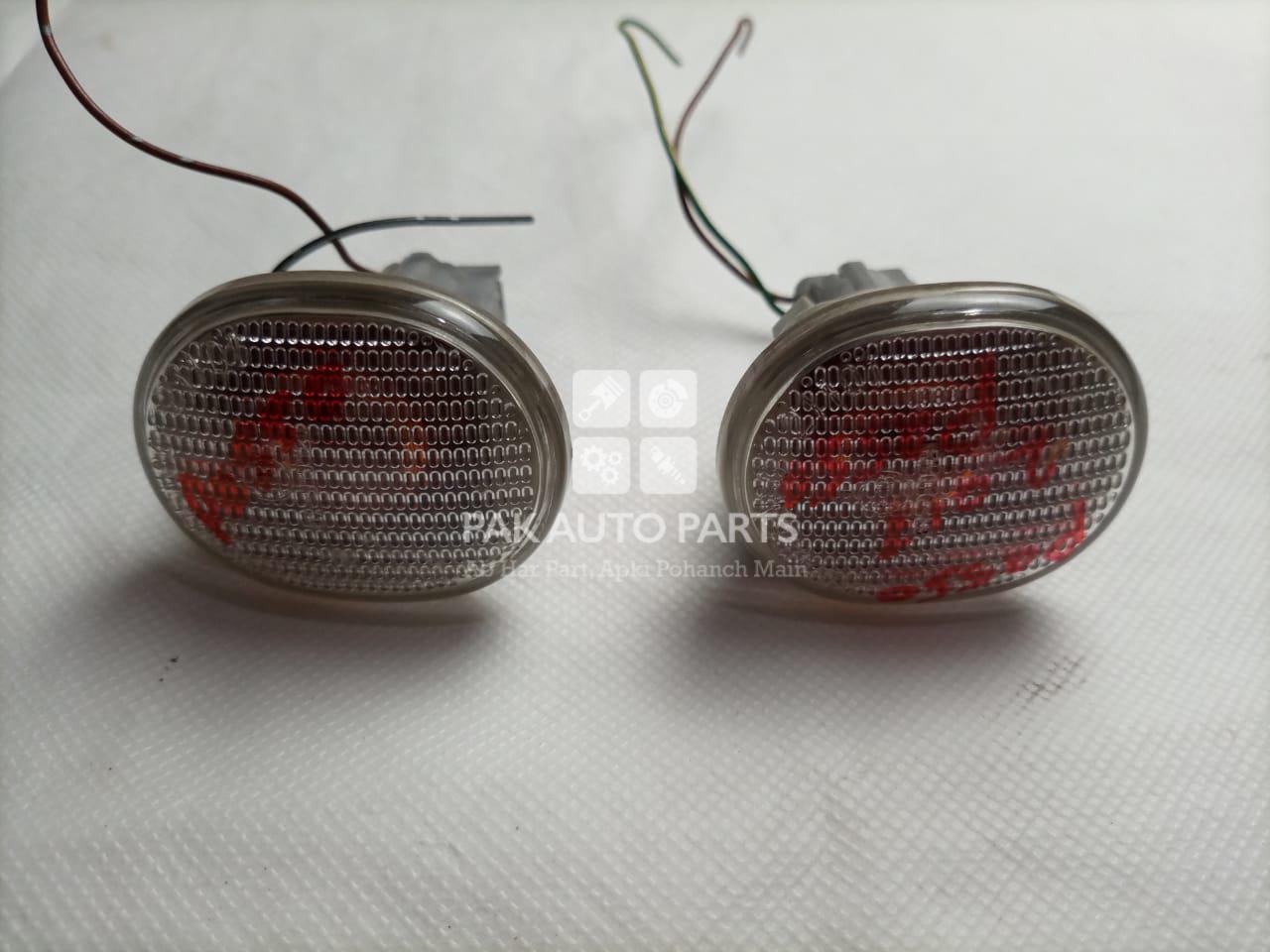 Picture of Toyota Passo 2011 Fender Indicator(2pcs)