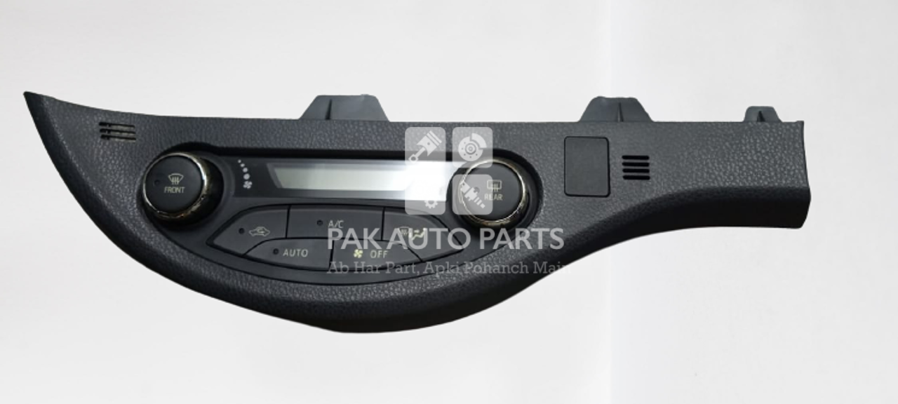 Picture of Toyota Vitz Automatic Control Panel Complete