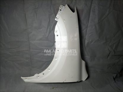 Picture of MG HS 2021 Left Side White Fender