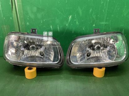 Picture of Daihatsu Cuore Front Headlight Pair