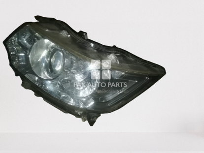 Picture of Suzuki Wagon R Stingray 2013 Chassis MH34 Headlight