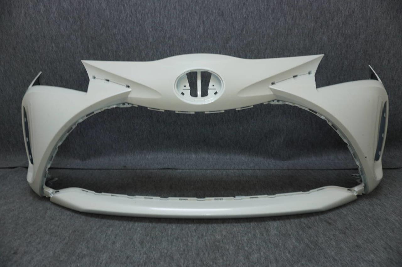 Picture of Toyota Vitz 2019 Bumper Shell