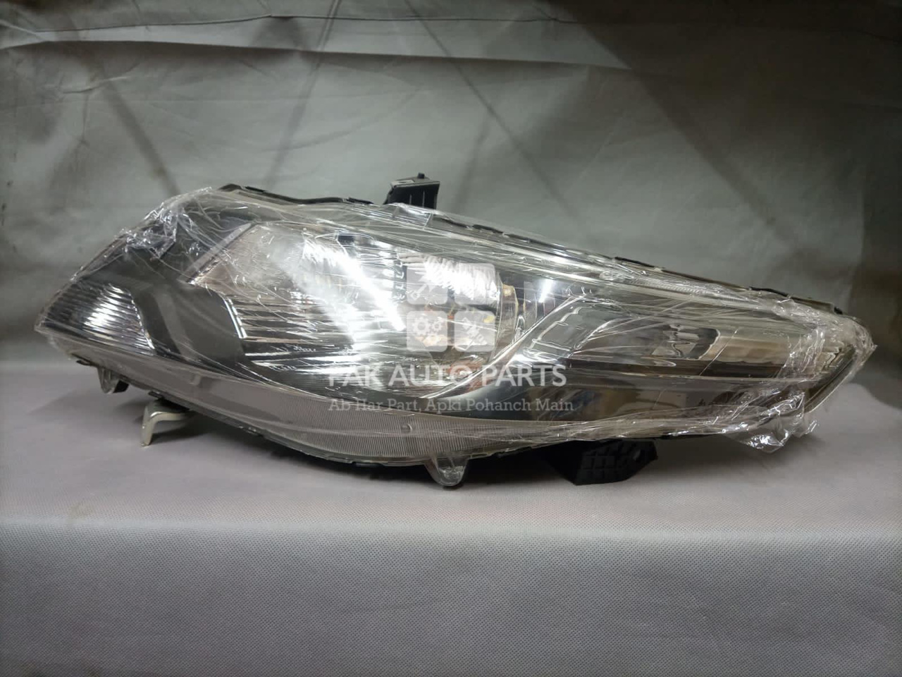 Picture of Honda City 2009-20 Headlight