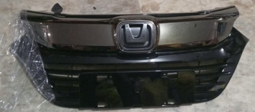 Picture of Honda Vezel 2017-2020 Facelift Front Grill Grey Chrome