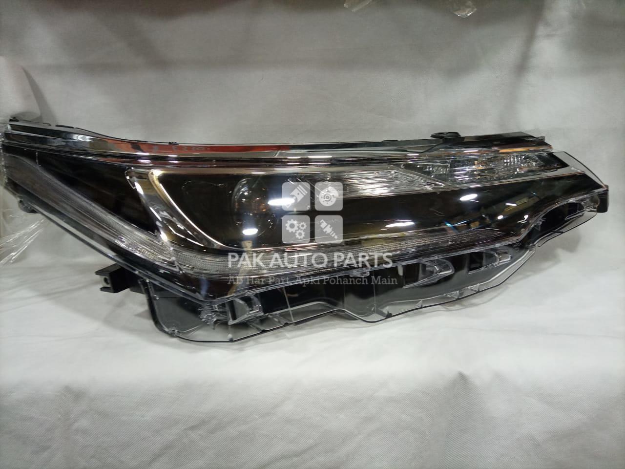 Picture of Toyota Corolla Grande 2018-20 Headlight