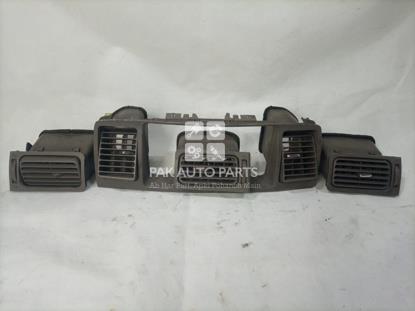 Picture of Toyota Corolla 2002-08 AC Grill