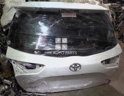Picture of Toyota Vitz 2019 Diggi Without Reflector