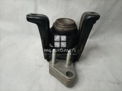 Picture of Toyota Corolla (1600cc)2003-08 Oil Mounting
