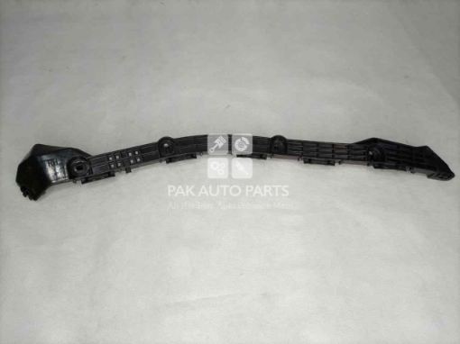 Picture of Toyota Corolla 2015-2018 Rare Bumper Clip - 6 Pcs