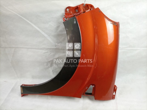 Picture of Daihatsu Cast Left Side Fender