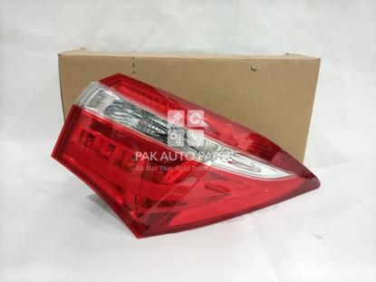 Picture of Toyota Corolla 2015 Tail Light