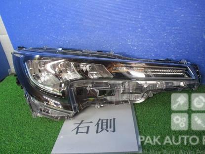 Picture of Toyota Corolla Hybrid 2019 Halogen Headlight