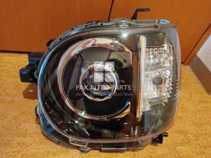 Picture of Daihatsu Mira Tocot Headlight