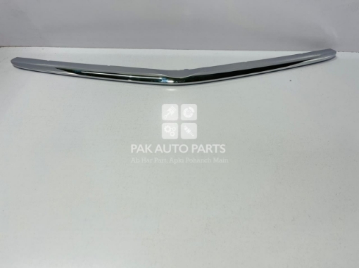 Picture of Toyota Prius 1.5 Front Bumper Grill Chrome