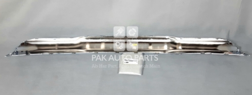 Picture of Kia Stonic 2022-2023 Front Bumper Lower Chrome Center