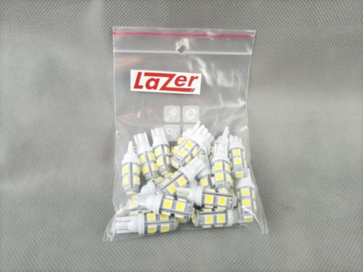 Picture of Universal 9 SMD Parking Blub Ultra White Color