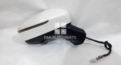 Picture of Nissan Note E-Power 2018 Side Mirror