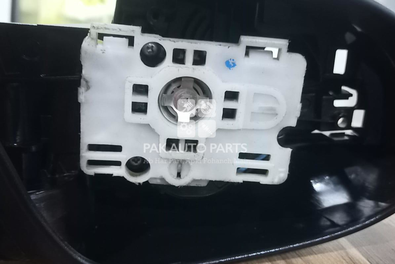 Picture of Toyota Corolla 2015-26 Side Mirror Glass Redactable Machine