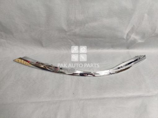 Picture of Toyota Corolla 2018-25 Headlight Chrome