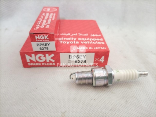 Picture of Suzuki Mehran Spark Plug NGK (1pcs)