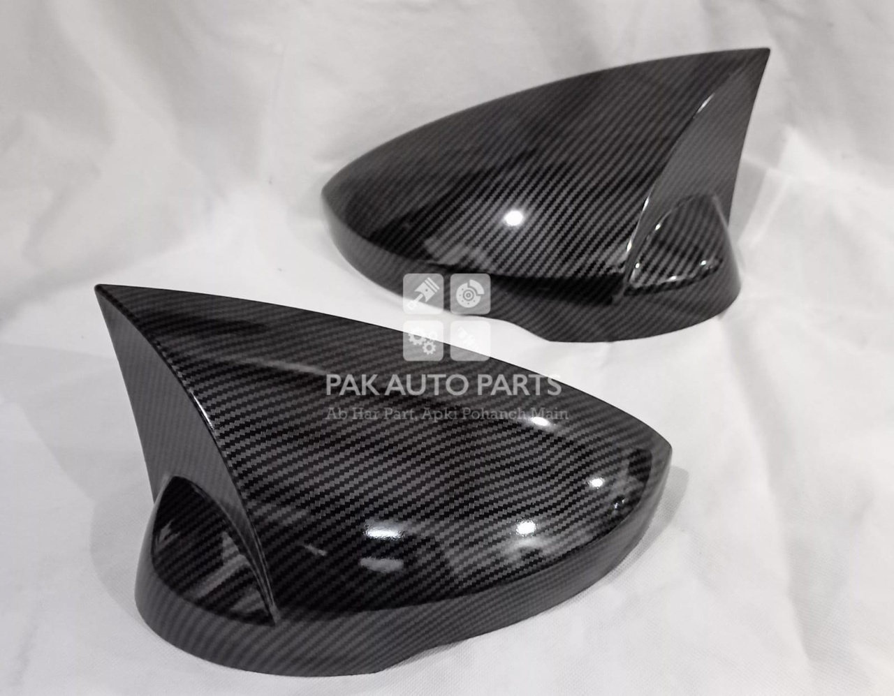 Picture of Honda Civic 2022-26 Carbon Fiber Batman Style Side Mirror Cover
