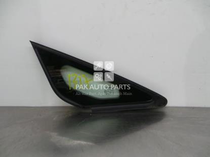 Picture of Nissan Note Front Quarter glass