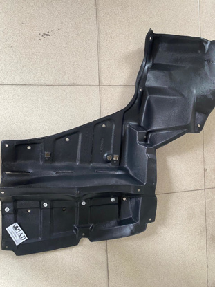 Picture of Toyota Prius (2007-10) Engine Shield (Set)