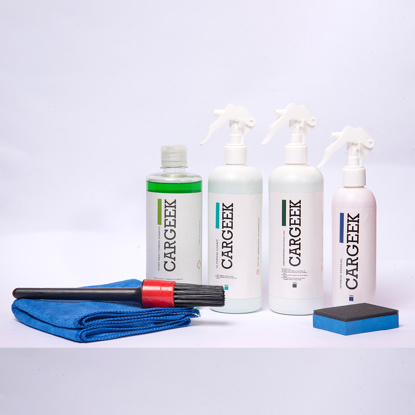 Picture of (Pack Of 7) - All Purpose Cleaner - Interior Dressing - Super Degreaser - Foaming Shampoo - Towel - Applicator Pad - Brush