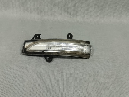 Picture of Daihatsu Move Custom 2013 Side Mirror Light