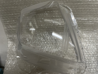 Picture of Hyundai Tucson Hybrid 2025 Headlight Glass