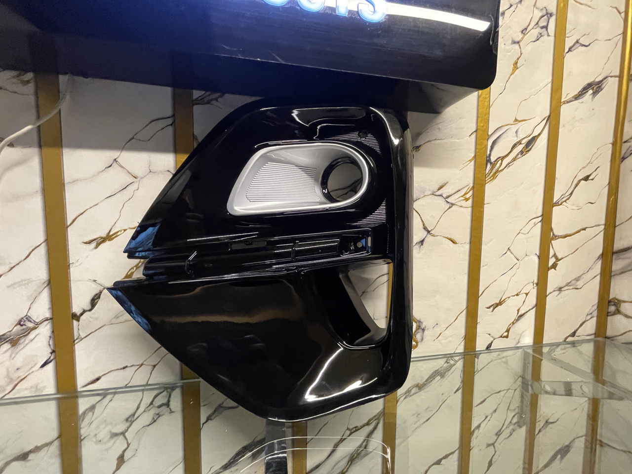 Picture of Kia Sportage 2019-23 Fog Lamp Cover