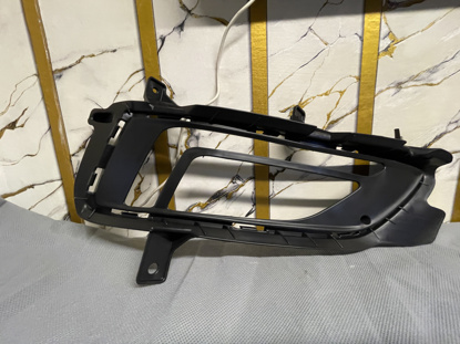 Picture of Hyundai Tucson 2021-24 Fog Lamp Frame (Upper)
